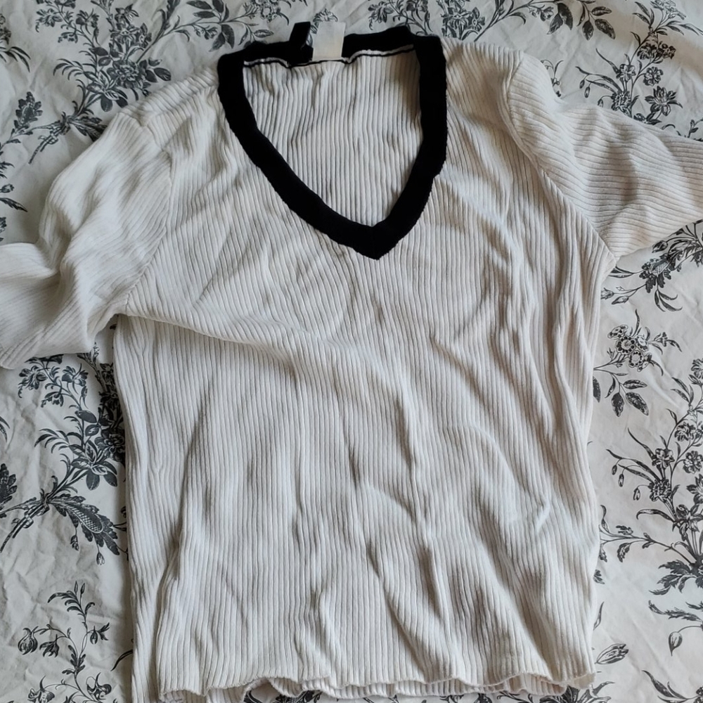 H&M knit shirt
